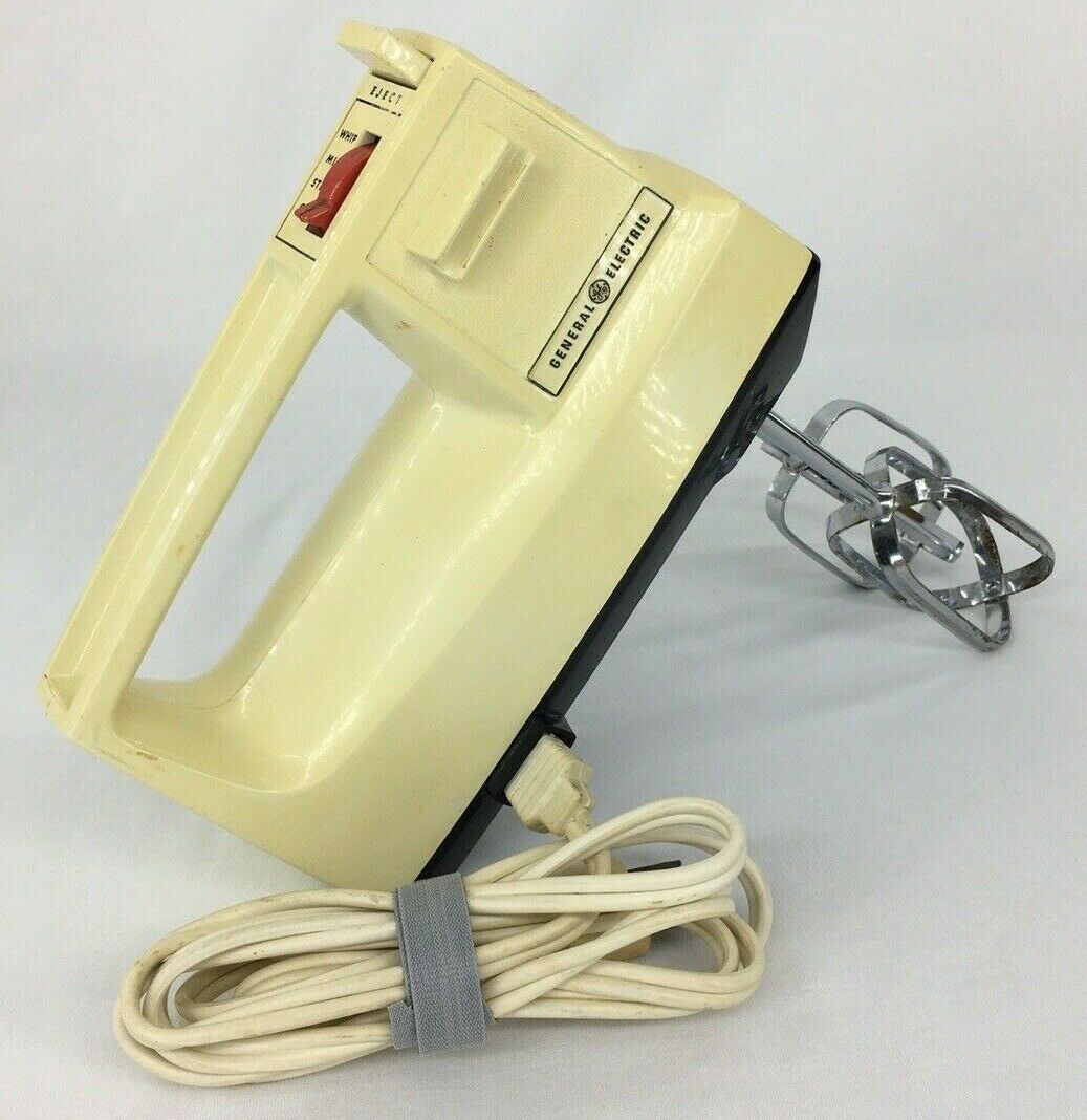 Vintage GE General Electric 3speed Hand Mixer Almond Black D1M24 Works