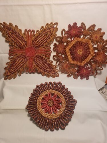 Primary image for Lot of 3 Vintage Woven Wicker Straw Raffia Pot Holders Hot Pads