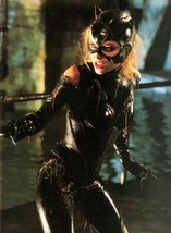 Michelle Pfeiffer as Catwoman with blonde hair showing 12x18 poster - £16.19 GBP