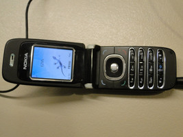 Vintage Rare Nokia 6060 Gsm Unlocked Flip Cell Phone - £19.40 GBP