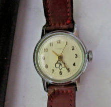 Vintage Timex Girl Scout Brownie Watch Mechanical Wind Up Ladies Girls Running - $18.53