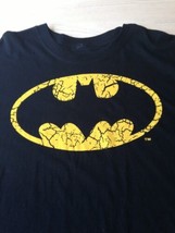 Batman Men&#39;s T-Shirt Black &amp; Yellow Made By DC Comics 100% Cotton Size L... - £11.70 GBP