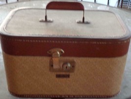 Vintage Hard Case Overnight Bag – Monogrammed HBC – GDC – GREAT Air Pak Case - £55.37 GBP