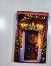 the Perfect gift by Lenora worth 2009 paperback  - £4.73 GBP