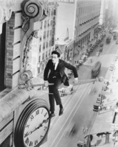 Safety Last! Harold Lloyd iconic hanging from building by clock 16x20 Poster - £15.71 GBP