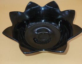 Vintage Unmarked Black Amethyst Footed Flower Bowl - £7.98 GBP