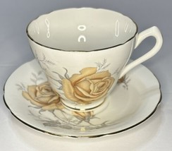 VINTAGE ROYAL IMPERIAL TEA CUP AND SAUCER - FINEST BONE CHINA ENGLAND PI... - $23.76