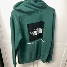 The North Face “Never Stop Exploring” Green Men’s Hoodie Jacket Size Large - $21.25