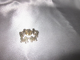 Beautiful &quot;ring around the rosey&quot; vintage pin / tie tac - £12.01 GBP
