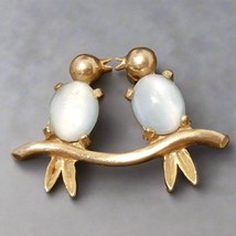 Vintage Kissing Bird Brooch - $273.66 MXN