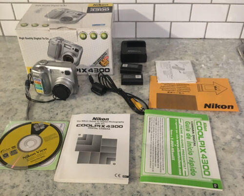 Nikon Coolpix E4300 Digital Camera Pre-owned with Battery & Memory CD Complete - $93.09