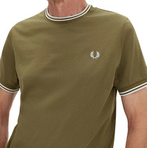Fred Perry Men&#39;s Short Sleeve Twin Tipped Crew Tee Shirt M1588 Oatmeal/B... - $49.12