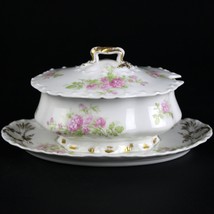 Haviland Limoges Schleiger 30C Covered Sauce Tureen, Antique Large Pink Roses - $65.00