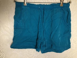 Falls Creek Women&#39;s Shorts Size Medium Teal Blue Print Girls Ladies - £3.87 GBP