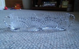 VTG Clear Glass Long Narrow 2 Handle Serving Dish Middle Hald Moon Area - £34.06 GBP