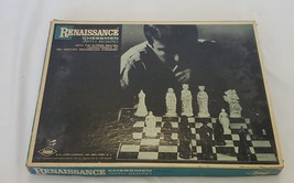 VINTAGE 1959 ES Lowe Renaissance Chessmen Set - $79.19
