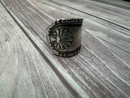 Vintage Silverplate Ornate Spoon Ring Size 7 #124 - £11.48 GBP