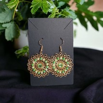 Gold Tone Filigree Dangle Rhinestone Vintage Earrings Women Jewelry Green - £11.03 GBP
