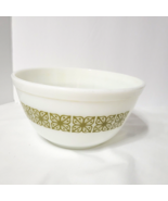 Pyrex 1 1/2 Qt  Verde Avocado Green Square Flowers #402 Mixing Nesting Bowl - $32.61 CAD