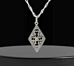 Vintage Sterling Silver 925 Marcasite Pendant Necklace Singapore Chain 18&quot; - £15.90 GBP