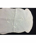 Vtg runner 38&quot; X14&quot; Elaborate Hand Embroidered Linen Table Runner  - $29.42 CAD