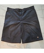 Dickies Men&#39;s 13 Inch Loose Fit Multi-Pocket Work Short. Size, 46 - $331.13 MXN