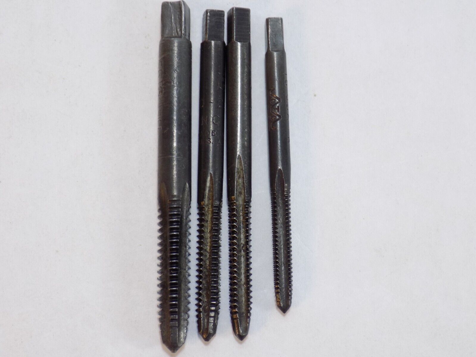 4 VINTAGE TAPS  GTD GREENFIELD, W.L BRUBAKER 8-32, 10-24 LITTLE GIANT 14-20 - $14.84