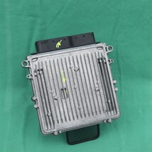 Mercedes GL320 CDI DIESEL Engine Control Unit Module ECU ECM A6421500277 image 5