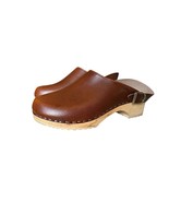 Hanna Andersson Handmade Brown Leather Clogs Size 38 - $54.16 CAD