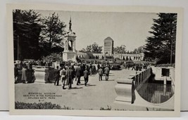Memorial Museum Seal Pits in the Forground Golden Gate Park Postcard C13 - $8.95