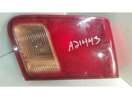 Passenger Right Tail Light Sedan Lid Mounted Fits 01-02 CIVIC 280622 - $443.93 MXN