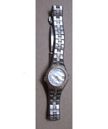 Elgin Ladies Rose Gold Tone watch  With Pearl Face  Date 097J55 - $38.20