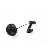 2003-2006 INFINITI G35 GAS FUEL TANK GAS CAP WITH DOOR HINGE P3978 - $737.93 MXN