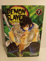 Book Manga Demon Slayer Kimetsu no Yaiba Volume 7 - £10.66 GBP