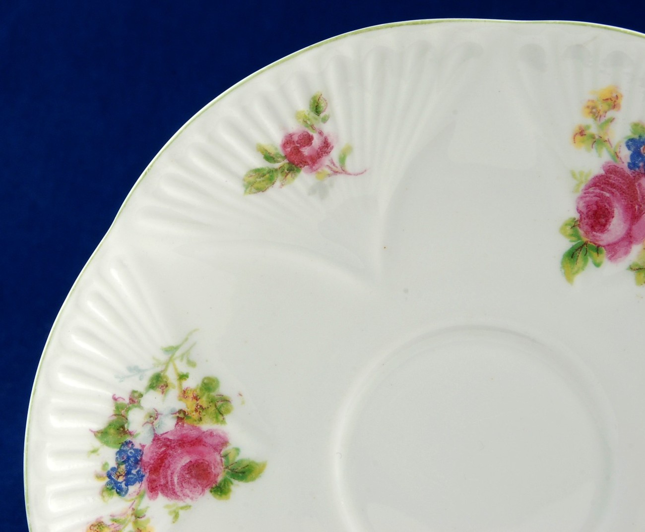 Shelley Hulmes Rose Saucer Dainty Shape Sage Green Rim Used Bone China England Item image 2