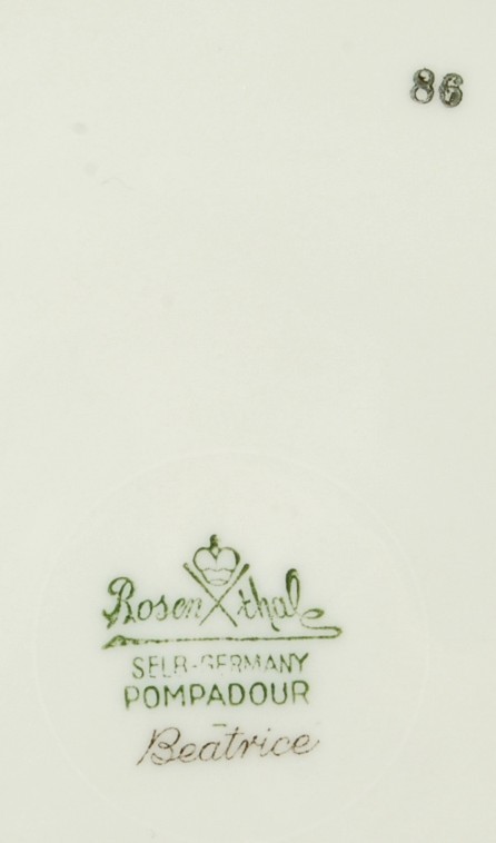 Rosenthal Beatrice 7-7/8" Dessert Lunch Plate Pompadour Shape Pint Flowers Mint Item image 3