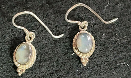 Vintage Ladies Dangle Pierced Earrings 925 Sterling Silver Pretty  &quot;Opal&quot; - £54.92 GBP