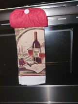 Hanging Kitchen Dish Towel w/ Pot Holder Top - Wine Scene - £5.50 GBP