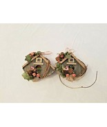 Set of 2 Wooden Birdhouse Ornaments Adorable birds, lovely embellishment... - $23.13 CAD