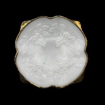 ANCHOR HOCKING MILK WHITE GLASS BOWL EMBOSSED GRAPES GOLD GILT 9&quot; VINTAGE - £10.26 GBP