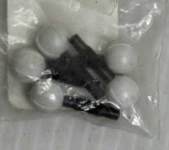 Needle Clamp Screw (NOS) For Pfaff Sewing Machine - $13.26 CAD