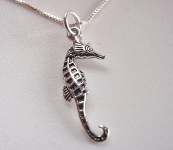 Small Spotted Seahorse Pendant 925 Sterling Silver Corona Sun Jewelry - £11.50 GBP