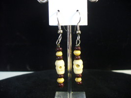 Camel Bone Skull Earrings - £3.19 GBP