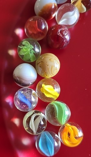 Twenty-Two (22) ~ Assorted Sizes ~ Multi-Colored ~ Glass Marbles (103) Item image 2