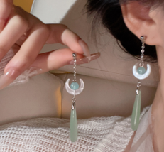 New Chinese style moon earrings niche design sense retro water drop shape - £15.31 GBP