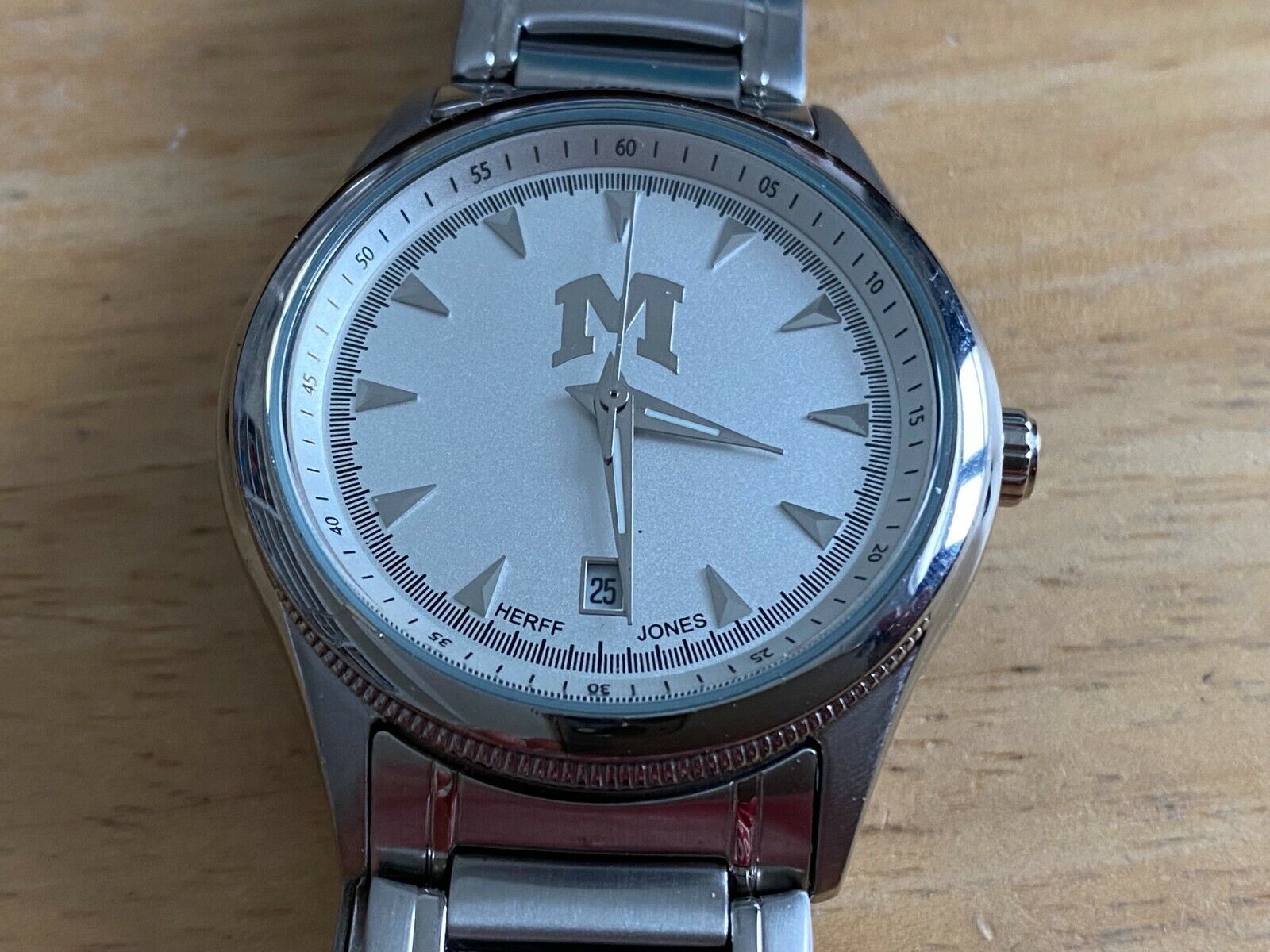 ちっちざる Herff Jones Men Japan Movt Silver Tone Round and 46 similar
