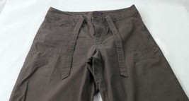 Gloria vanderbilt Womens Shorts Distressed Toreador lenght brown Size8 B... - £22.18 GBP