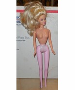 Mattel Barbie doll #21 - $188.24 MXN