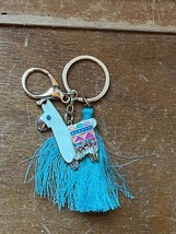 Cream Enamel Lama w Southwest Blanket &amp; Aqua Blue Tassel Goldtone Key Chain Back - £6.84 GBP