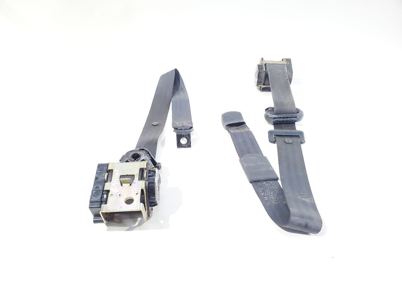2001 2002 2003 GMC Sonoma OEM All 4 Seat Belt Retractors And Buckles Front  Item image 3